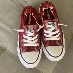 Women’s red shoreline converse size 6.5
